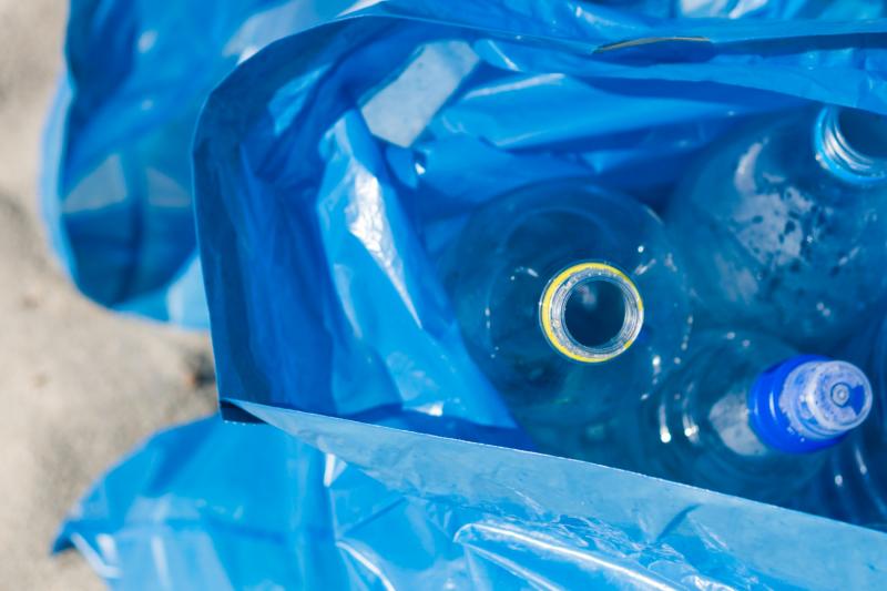 Embalagens plásticas sustentáveis: reciclagem, desafios e tendências futuras